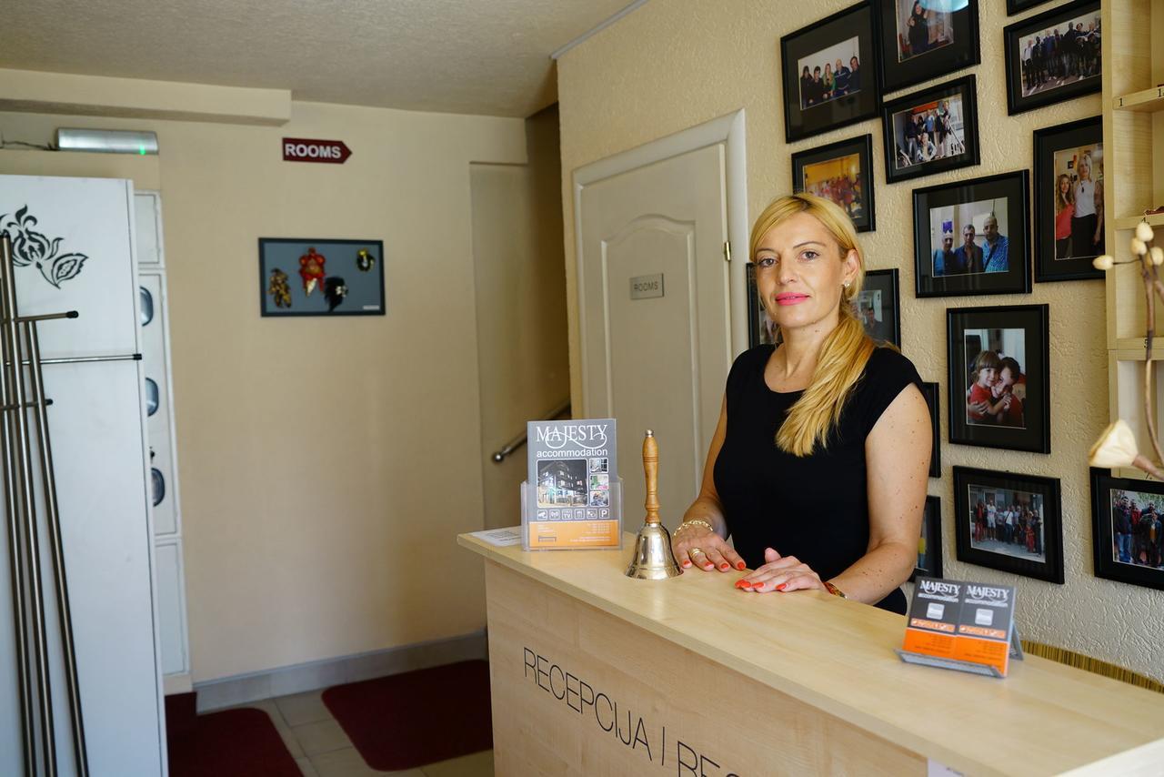 Bed And Breakfast Majesty Ni エクステリア 写真