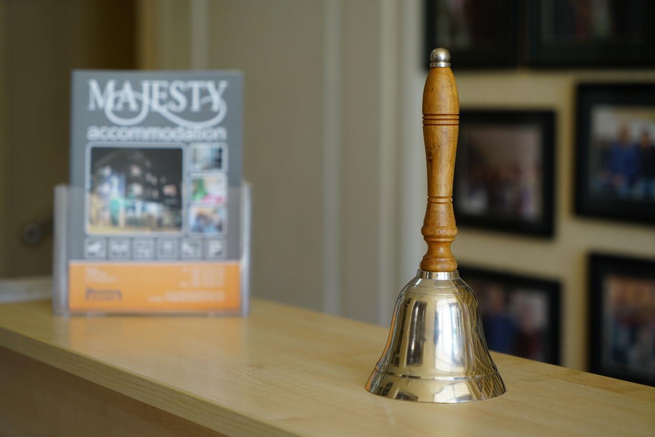 Bed And Breakfast Majesty Ni エクステリア 写真